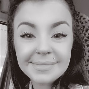 Meet your Posher, Diana